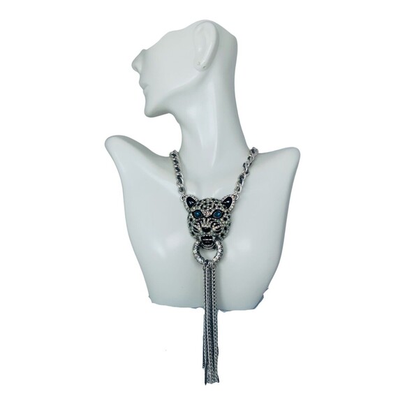 Betsey Johnson Crystal Snow Leopard Door Knocker Necklace 19" WHITEOUT - Picture 4 of 10